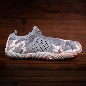 Sports Shoes Womens 38 Athletic Trail Running Barefoot Sneakers Pink Camouflage